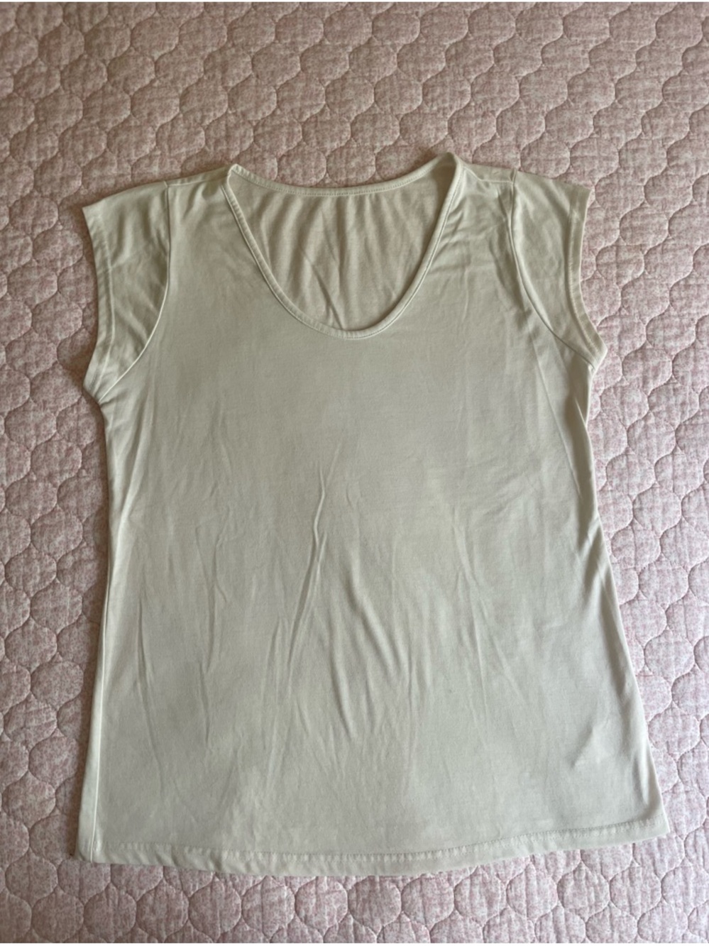 Classic Short Sleeve Scoop Neck Women's Top